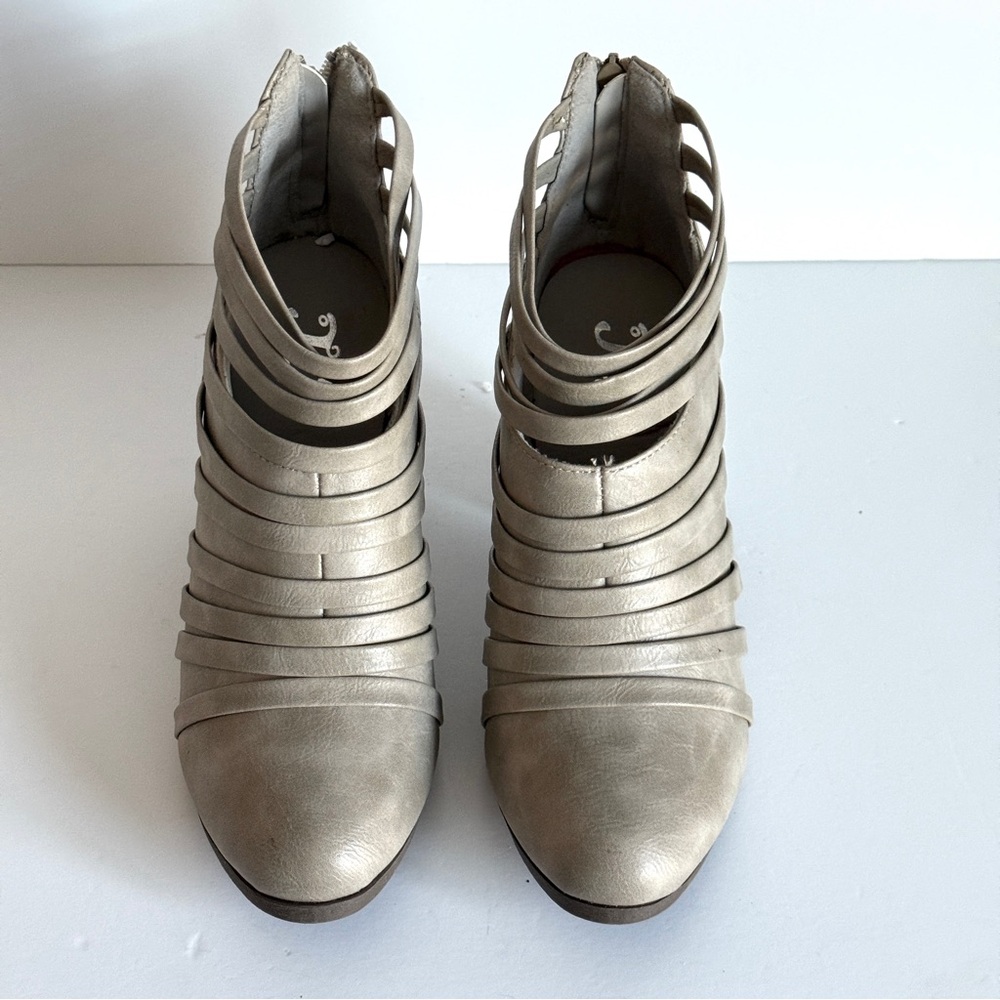 JC Grey Women's Strappy Heeled Ankle Boots Block Heel - Taupe Size 10 - Picture 6 of 13